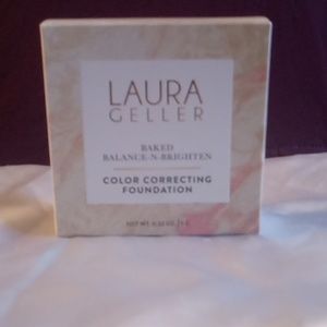 Color Correcting Foundation( Porcelain )